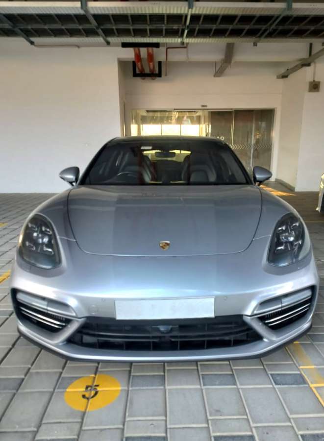 Porsche Panamera Turbo